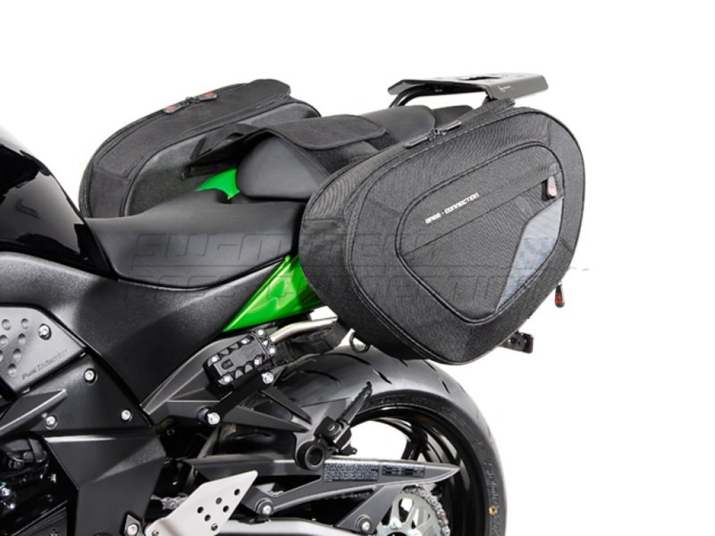 Придбати Мотосумки BLAZE бічні для Kawasaki Z 750 (07-12) / Z 750 R (11-12) Київ Одеса Харків Дніпропетровськ Херсон Миколаїв Запоріжжя Львів Івано-Франківськ Ужгород Полтава Чернігів Тернопіль Житомир