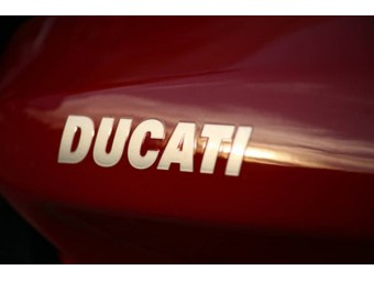 Бути чи не бути скутером Ducati?