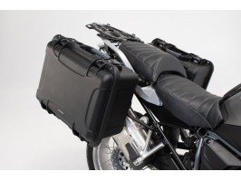 Пластиковые боковые кофры с креплениями на мотоцикл Yamaha MT-09 Tracer (14-18)