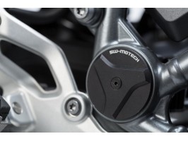 ЗАЩИТНАЯ ЗАГЛУШКА ОТВЕРСТИЯ РАМЫ BMW R1200R/RS (14-18), R1250R/RS (18-)